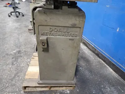 Doall 14" Throat Vertical Band Saw