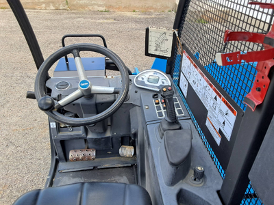 USED 2016 Genie GTH-5519