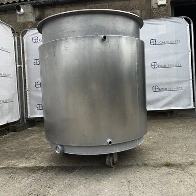 1,000L S/S Open Top Jktd Portable Tank
