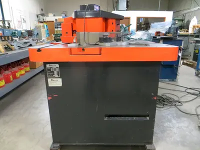 .236 x 8.66 x 8.66 Amada Hydraulic Power Notcher Model CSHW-220