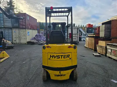 USED 1998 HYSTER E50XM-33