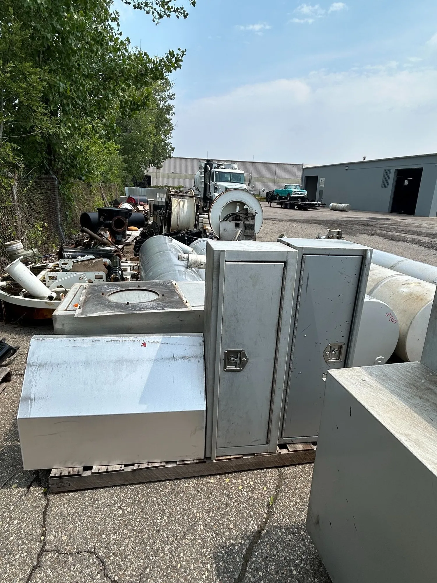 USED Used Parts Used Side Toolbox