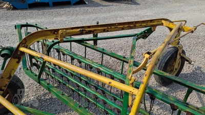 USED JOHN DEERE 640