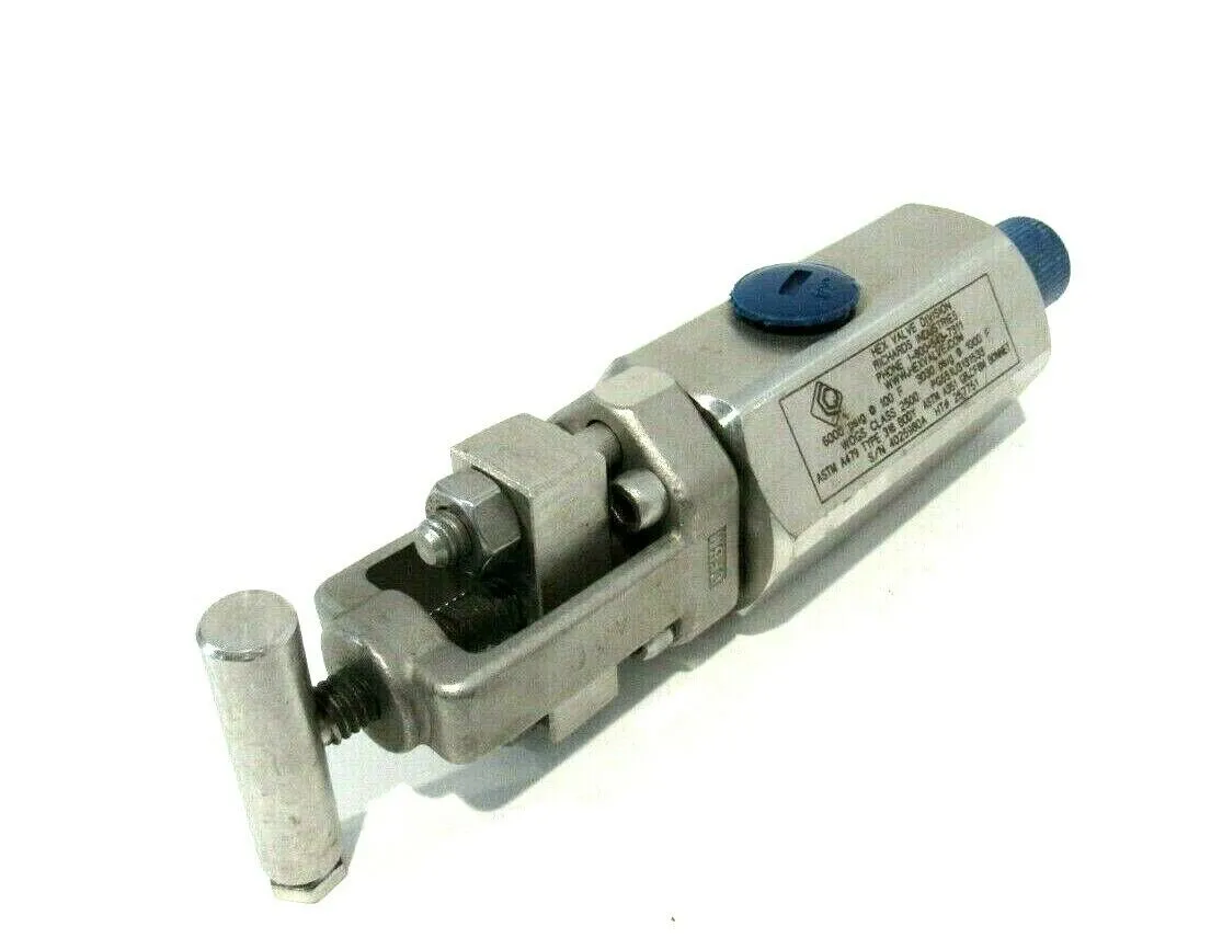 NEW HEX VALVE DIVISION PG651U3131533 VALVE TYPE 316
