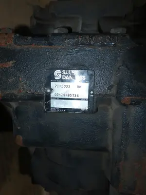 PALLET OF ASSORTED HYDRAULICS