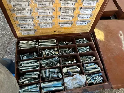 Used _UNKNOWN_ _UNKNOWN_ Bins Tennessee US | Myron Bowling Auctioneers Inc #1547703