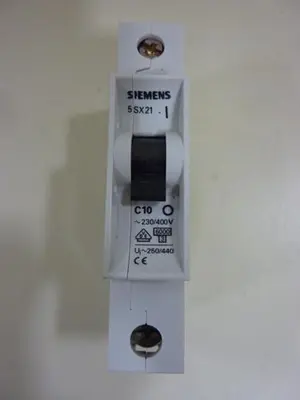 USED SIEMENS 5SX21C10