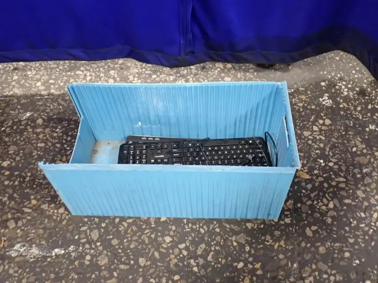 Used LOGITECH, AMAZON BASICS _UNKNOWN_ Computer Accessories Ohio US | HGR 24 #981205
