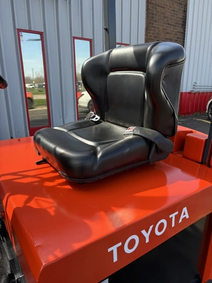 USED 2005 TOYOTA 7FBCU25