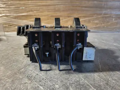 Used ALLEN-BRADLEY 1494F-FS30 Misc Electrical & Power Parts British Columbia CA | Lenmark #250122