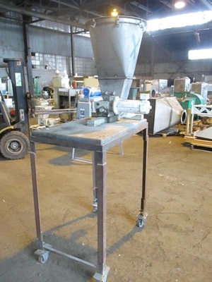 Used _UNKNOWN_ _UNKNOWN_ Screw Feeders Ohio US | Federal Equipment Company #1553228