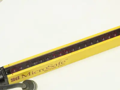 STI MC4248XE Microsafe MC4200 Safety Light Curtain Transmitter 1219mm 48"L