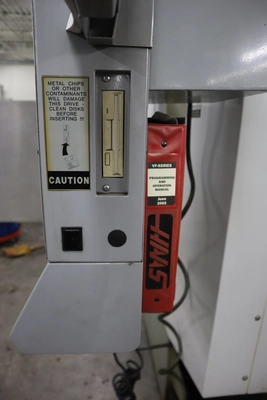 Used HAAS SUPER MINI MILL Vertical Machining Centers Minnesota US | Machinesused.com #1368604