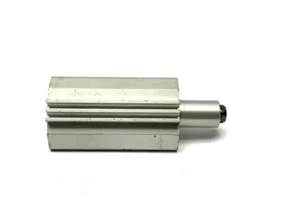 MKB20-20RZ | SMC  Clamp Cylinder - Used