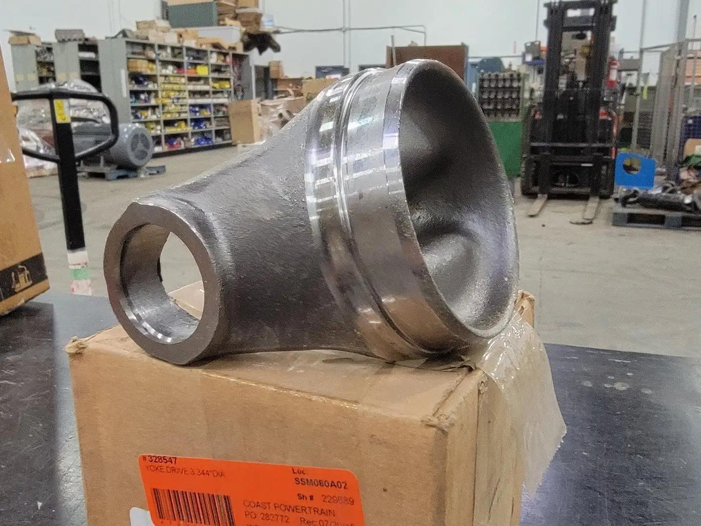 NEW DANA 3-28-0547