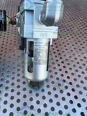 USED SMC NAW3000 FILTER REGULATOR 7 - 120 PSI W/ SMC GAUGE