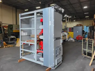 Used SQUARE D POWER-ZONE 4 Switchgears British Columbia CA | Lenmark #239369
