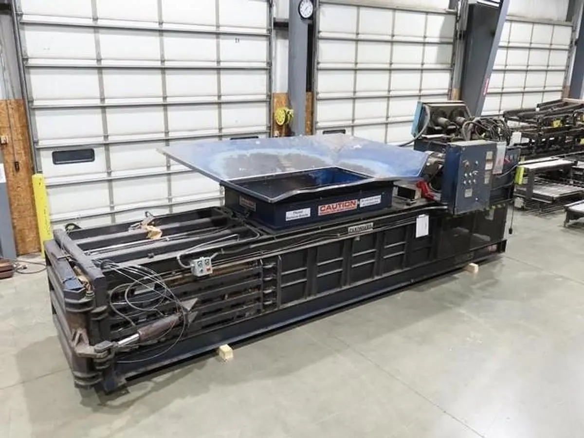 Used MAX-PAK HCE 4872 Balers Indiana US | MICHAM2813 INC #1516627