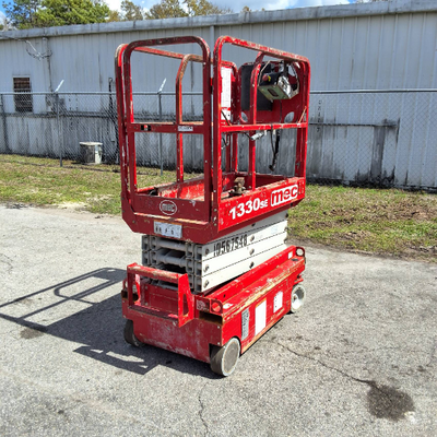USED 2017 MEC 1330SE