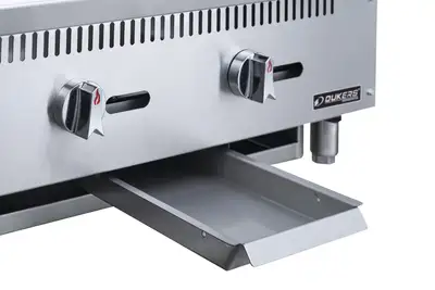 New | in-Stock Dukers New Dukers DCGM36 36 in. W Flat Top Griddle with 3 Burners Commercial Flat Top Griddles Illinois US | Falcon Restaurant Supply #1376249