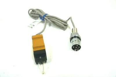 NEW OMRON E3S-X3CE4 PHOTOELECTRIC SWITCH E3SX3CE4