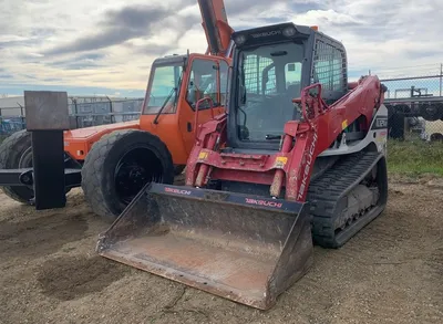 Used 2022 TAKEUCHI TL12V2 CR VERTICAL LIFT SKIDSTEER Skid Steer Loaders Alberta CA | Adcock Equipment #1418139
