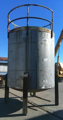 SPC9107  Tank 2900 gallon vertical tank, Stainless Steel, dish