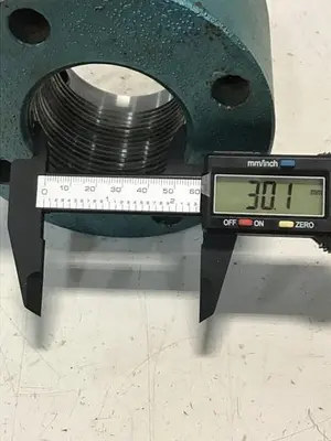 USED CINCINNATI MILACRON 3921356