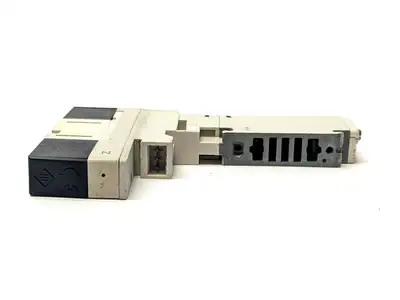 VQC1400N-5 | SMC  Plug-In Double Solenoid Valve 5-Port - Used