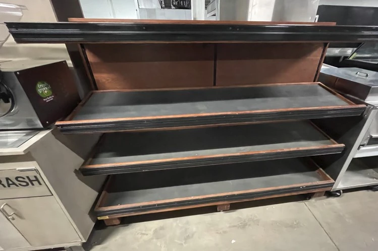 Used _UNKNOWN_ _UNKNOWN_ Food Displays Michigan US | Grocery Equipment Sales #1069124