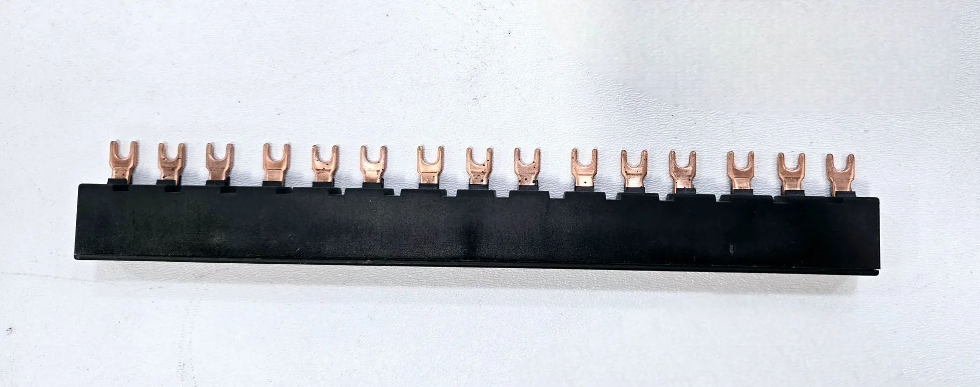 USED SIEMENS 3RV1915-1DB