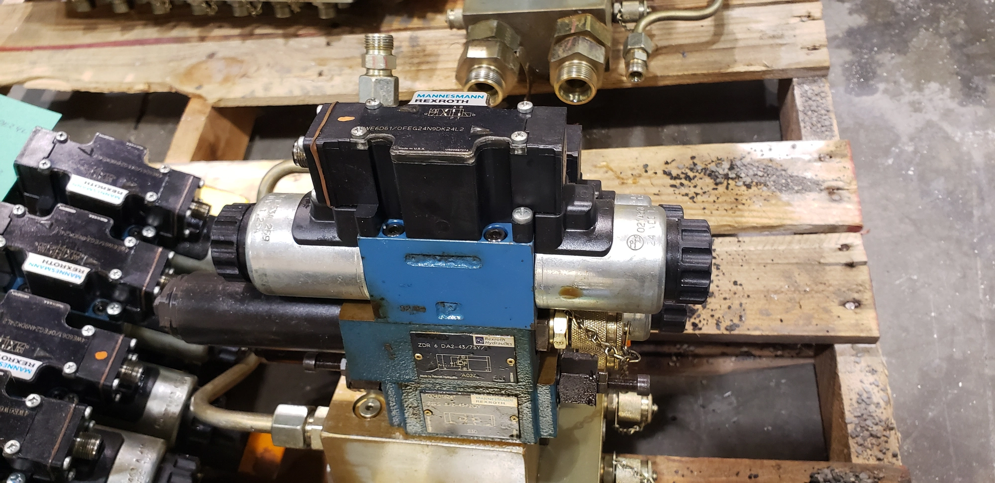USED REXROTH 4WE6D61/OFEG24N9DK24L2