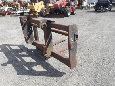 Used CATERPILLAR IT Pallet Forks California US | Western Trencher & Equipment, Inc. #1497707