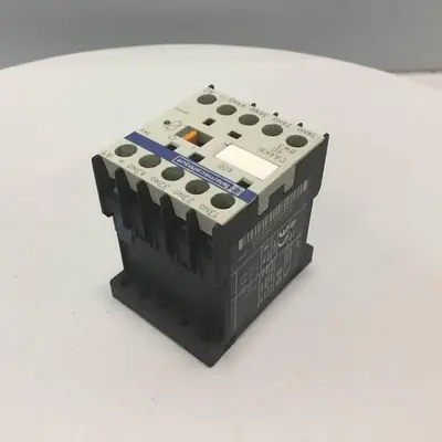 USED TELEMECANIQUE CA4KN40BW3