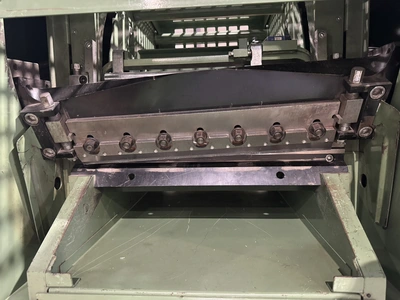 Pierret Guillotine Cutter -Model G45L