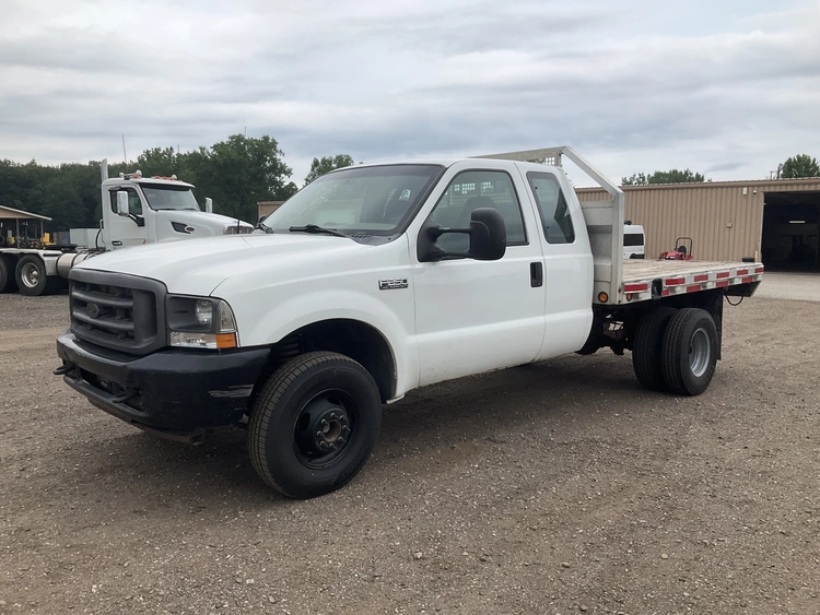 Used 2002 FORD F250 FLATBED Flatbed Trucks Michigan US | Miedema Asset Management Group #1342430