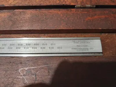 USED STARRETT 123M