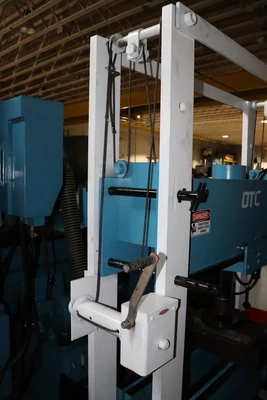 OTC Series YD-50 50 Ton H Frame Hydraulic Press