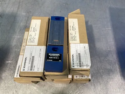 Used 2014 SCHMERSAL MZM 100 B1.1 Switch Parts Ohio US | HGR 24 #1175513