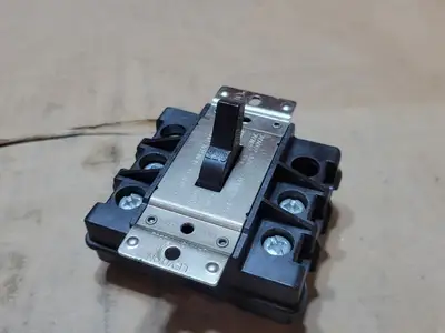 Used LEVITON MS603 Misc Electrical & Power Parts British Columbia CA | Lenmark #1439396