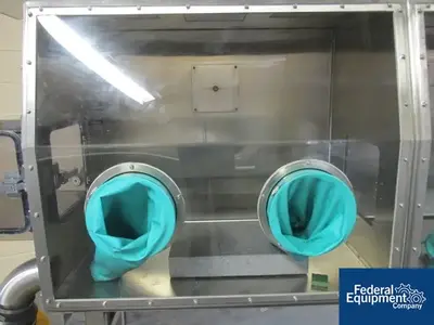 USED Containment Technolgies Group Containment Technologies Group Glovebox