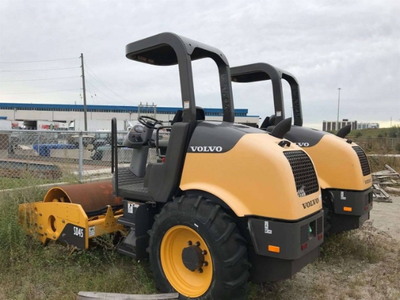 USED 2023 Volvo SD45