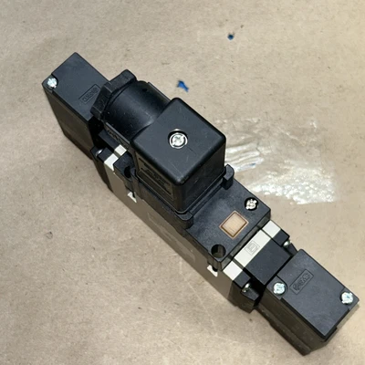 NEW SMC VFS32105DZ