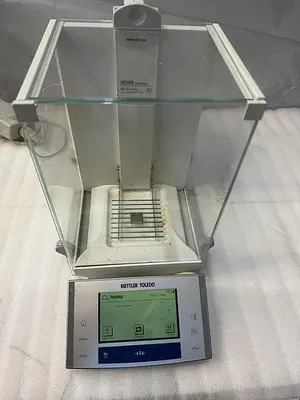 Mettler Toledo Model XS105DU