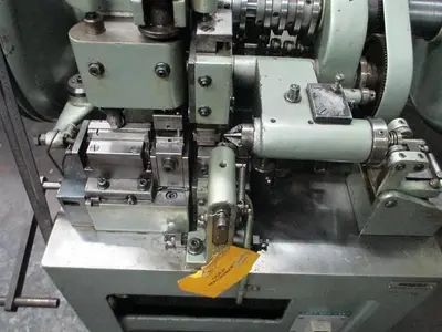 8516-100 OMBI Model FTR Boston Link Chain Machine
