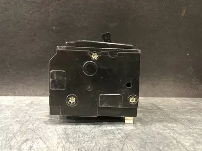 USED SQUARE D QO360