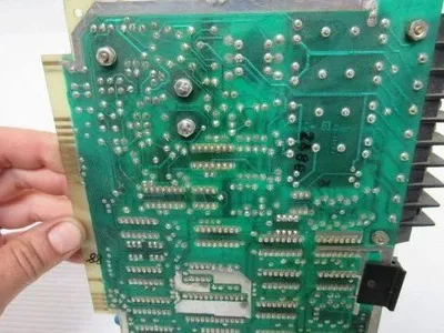 Barber Colman A-11844 Computer Process Control Output Temperature Card Module