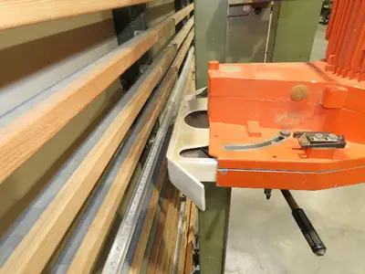 Used HOLZHER _UNKNOWN_ Woodworking Panel Saws Indiana US | Arrow Industrial #1368335