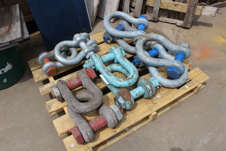 Used SHACKLES _UNKNOWN_ Tooling & Accessories (Other) Minnesota US | INTER-PLANT SALES #345433