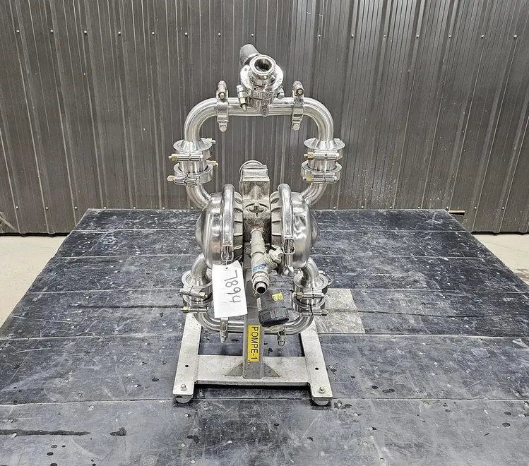 Used WILDEN SANIFLO PS4 Diaphragm Pumps Quebec CA | Carter-Wilson Equipment Services #453481